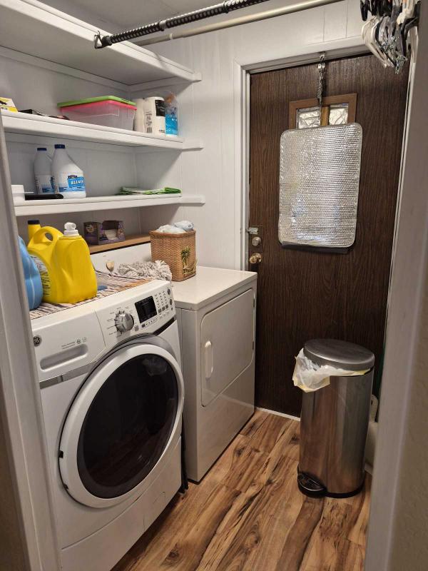 1977 Bon Aire Artcraft Mobile Home