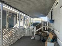 1988 Golden West 2 Bed + Den Manufactured Home