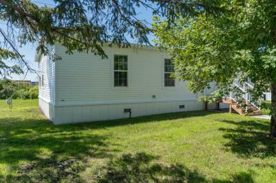 Photo 2 of 5 of home located at 321 Kingsway Dr North Mankato, MN 56003