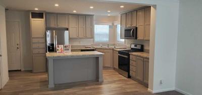 Photo 3 of 5 of home located at 321 Kingsway Dr North Mankato, MN 56003