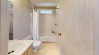 1988 Golden West 2 Bed + Den Manufactured Home