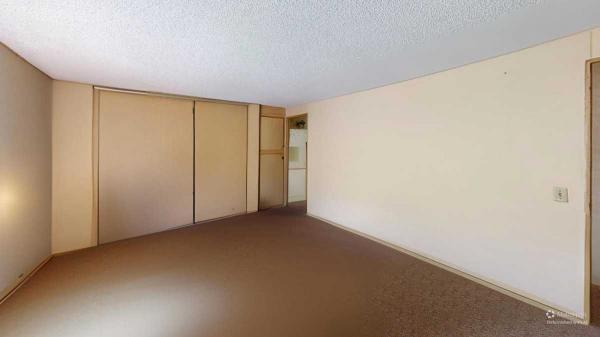 1988 Golden West 2 Bed + Den Manufactured Home
