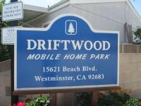 1988 Golden West 2 Bed + Den Manufactured Home