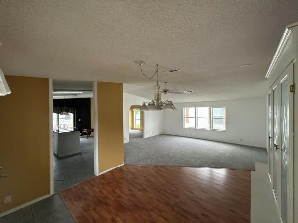 1995 HOMES OF MERIT Mobile Home