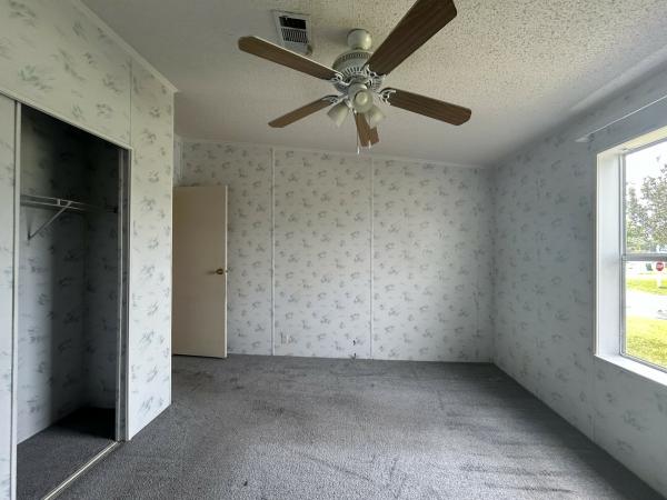 1995 HOMES OF MERIT Mobile Home