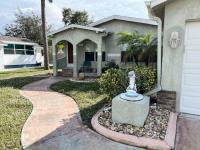 1990 PALM Manufactured Home