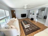 1990 PALM Manufactured Home