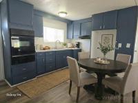 1977 Hillcrest Manufactured Home