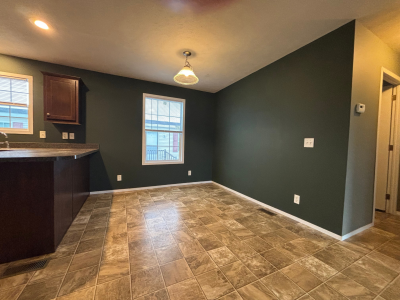 Photo 3 of 12 of home located at 6191 Addison Way Fenton, MI 48430