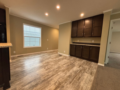 Photo 5 of 13 of home located at 9689 Besants Ct Fenton, MI 48430