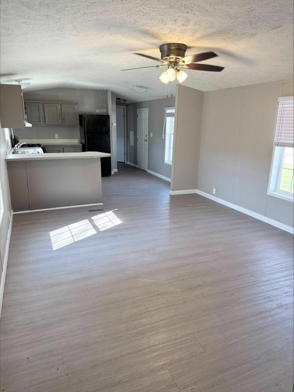 1999 Dutch Housing Inc Mobile Home For Rent