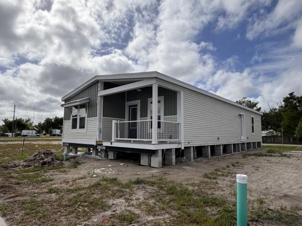 2026 CAVCO - Plant City Pierce - Elite Series Mobile Home