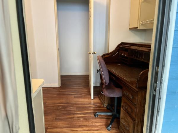 1987 Fleetwood 2 Mobile Home