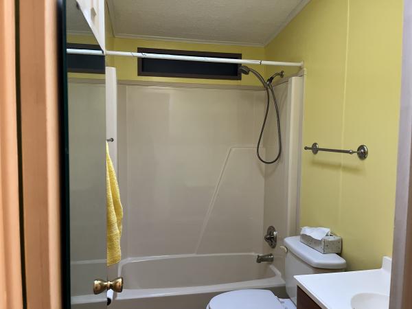 1987 Fleetwood 2 Mobile Home