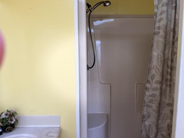 1987 Fleetwood 2 Mobile Home