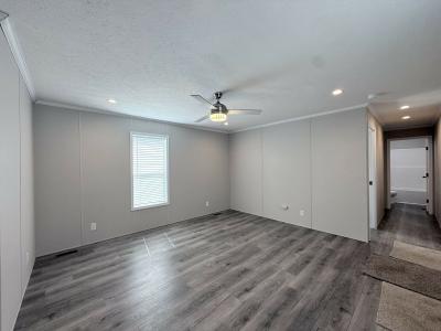 Photo 4 of 28 of home located at 52780 S Zacharias Court #152 Chesterfield, MI 48051