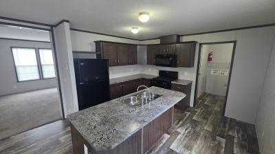 Mobile Home at 222 Massachusetts Ave Lot 222Ma Elyria, OH 44035