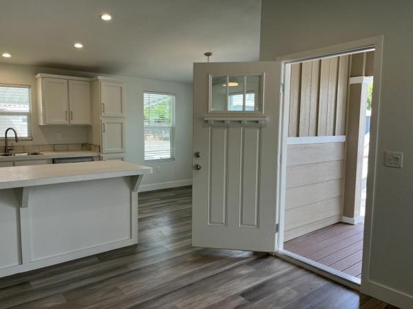 Photo 1 of 2 of home located at 415 North Akers Rd #145 Visalia, CA 93291