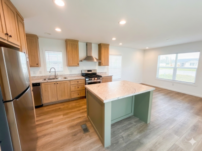 Photo 5 of 25 of home located at 2627 S Lamb Blvd #233 #233 Las Vegas, NV 89121