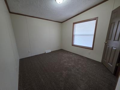 Photo 2 of 10 of home located at 61 Green Valley Road Flint, MI 48506