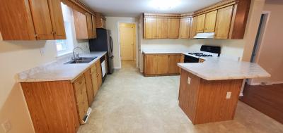 Photo 4 of 25 of home located at 4 Marsh Hill Circle Tilton, NH 03276