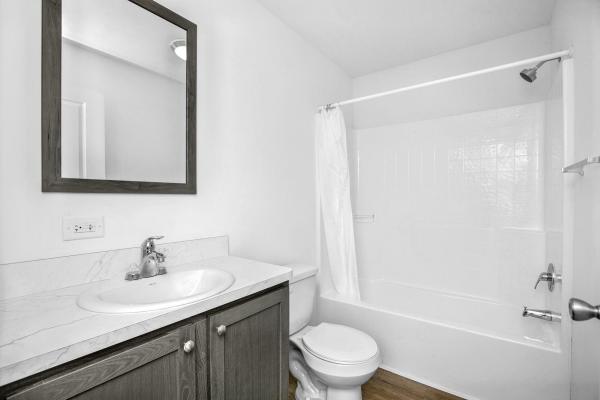 2024 Fairmont Homes 723 430LE28563B  Home
