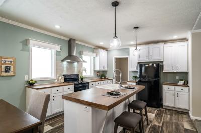 Mobile Home at 805 Citrus Circle Orangeburg, SC 29115