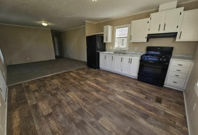 Mobile Home at 5749 Mellinger Drive Lot 332 Saginaw, MI 48601