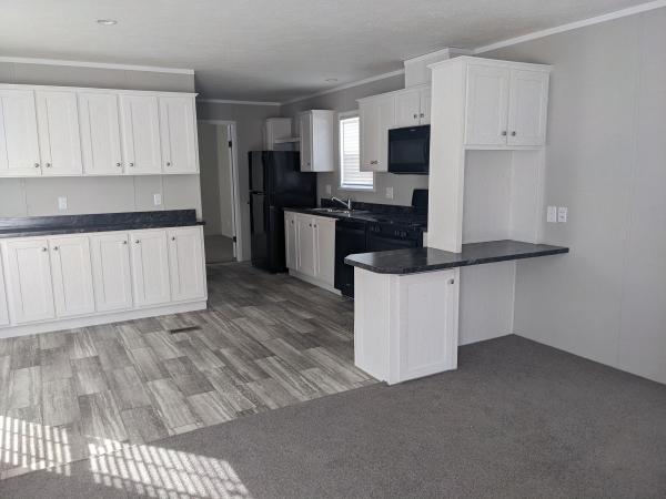 Photo 1 of 2 of home located at 300 Forrest Ave., Lot #36 Springfield, IL 62702