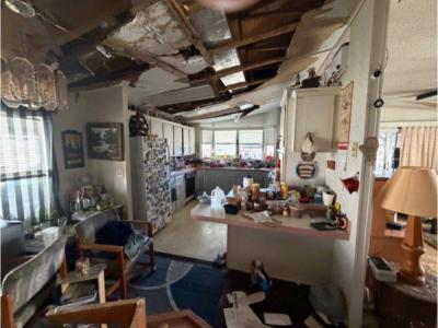 Photo 4 of 8 of home located at 6209 Presidential Zephyrhills, FL 33540