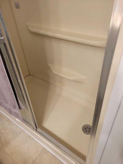 Photo 5 of 9 of home located at 2121 New Tampa Highway Lot H38 Lakeland, FL 33815