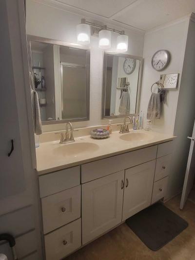 Photo 4 of 9 of home located at 2121 New Tampa Highway Lot H38 Lakeland, FL 33815