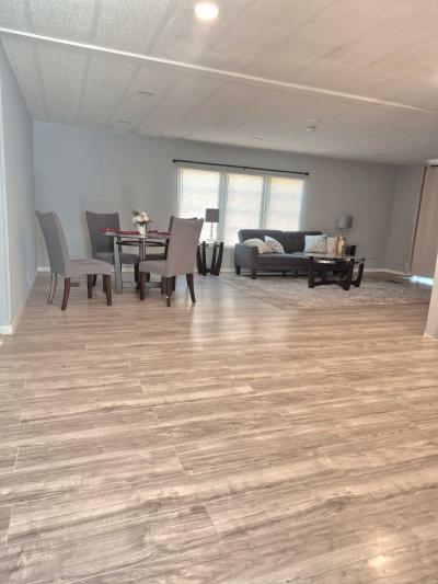 Photo 4 of 16 of home located at 601 Starkey Rd Largo, FL 33771