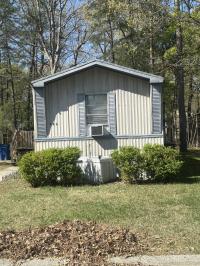 1988 Oakwood Manufactured Home