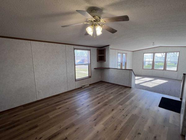 2003 Schult Manufactured Home