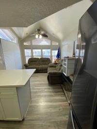 2006 Laurie Mobile Home