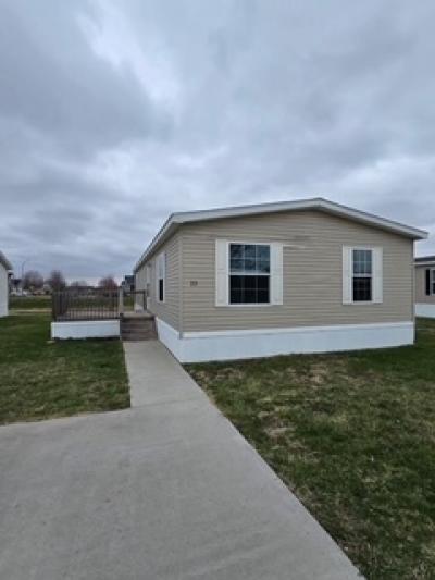 Photo 2 of 15 of home located at 511 East 1st Street #22 Huxley, IA 50124