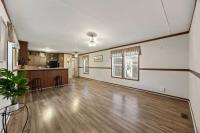 2018 CHAMPION HOME BUILDERS, INC. 07-CH1660Y3 Mobile Home