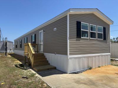 Photo 2 of 13 of home located at 518 Everitt Ave #32 Panama City, FL 32401