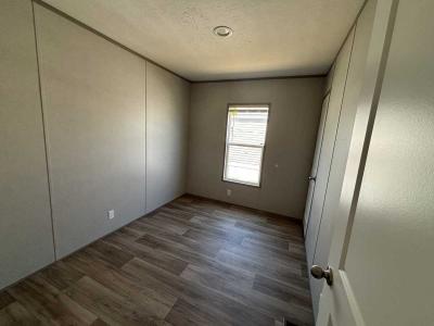 Photo 5 of 13 of home located at 518 Everitt Ave #32 Panama City, FL 32401