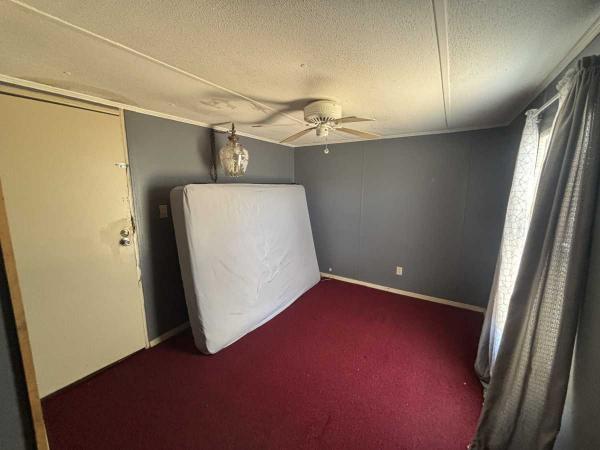 1990 Redman Manufactured Home