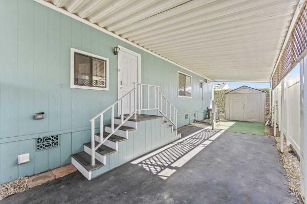 1983 Golden West Manufactured Home