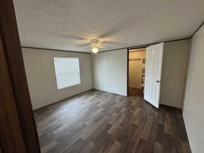 Photo 5 of 10 of home located at 609 Aspen Drive Old Monroe, MO 63369