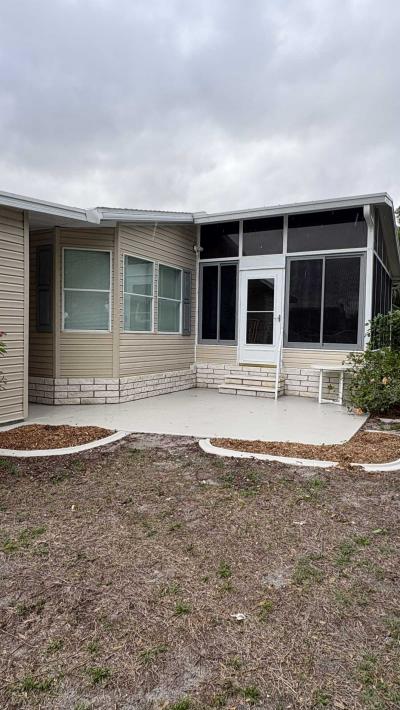 Photo 2 of 11 of home located at 3453 Nine Iron Crt 66 North Fort Myers, FL 33917