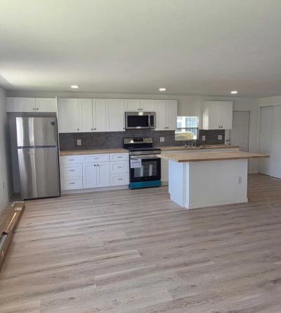 Photo 4 of 15 of home located at 4435 Round Table Ct Boynton Beach, FL 33436