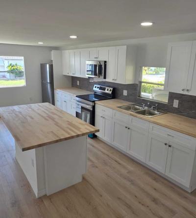 Photo 2 of 15 of home located at 4435 Round Table Ct Boynton Beach, FL 33436