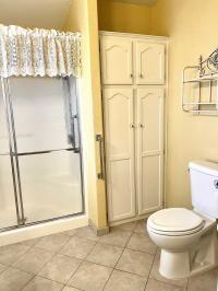 2001 Hallmark Winchester IV Manufactured Home