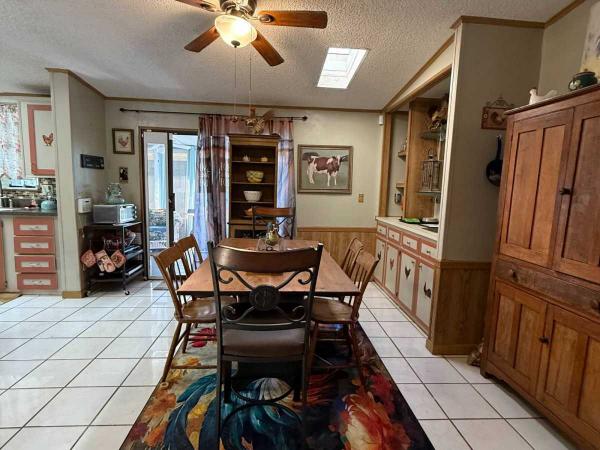 1987 Mobile Home