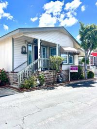 2001 Hallmark Winchester IV Manufactured Home