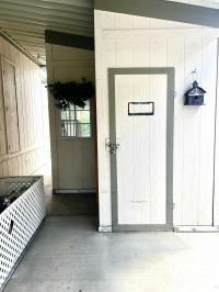 2001 Hallmark Winchester IV Manufactured Home